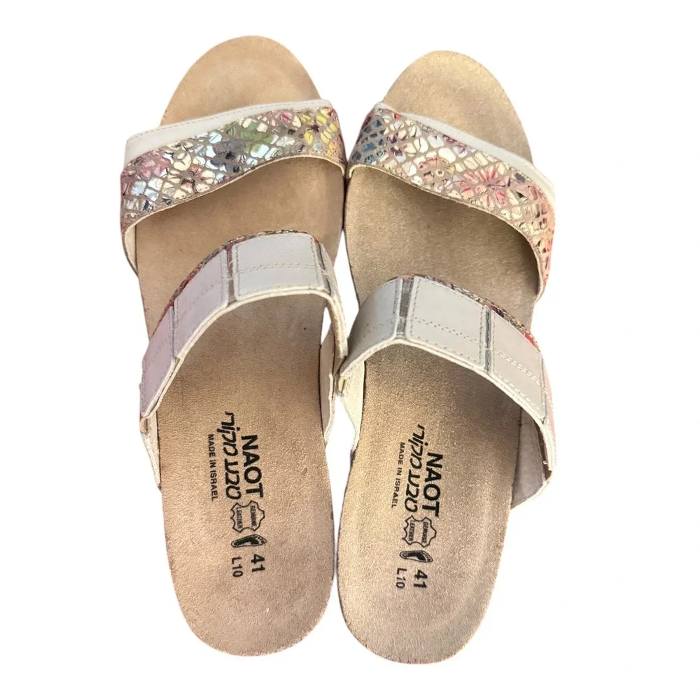 Naot Royalty Slide Sandals Ivory Floral Metallic Leather Womens size 10 Nwob